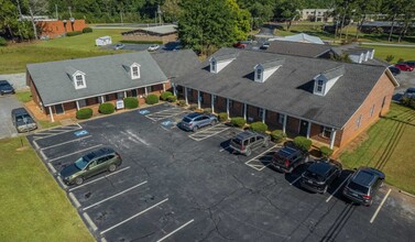 679 Hospital Rd, Commerce, GA for lease Building Photo- Image 1 of 14