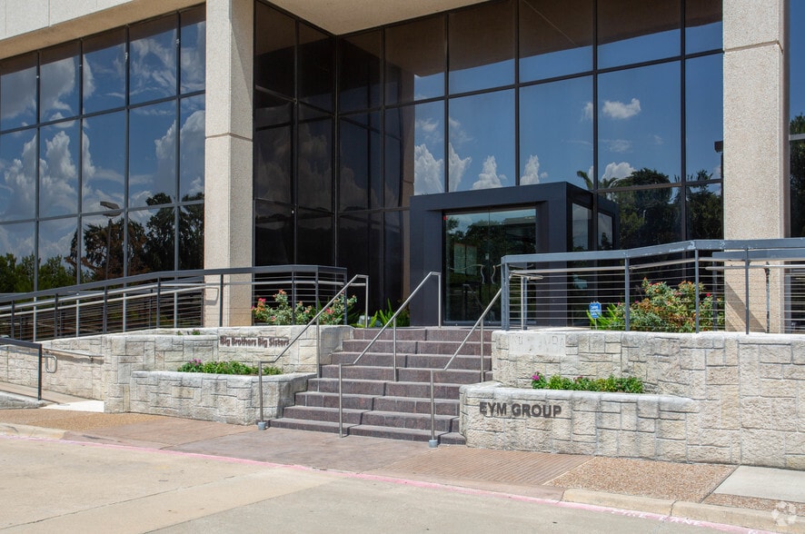 450 E John Carpenter Fwy, Irving, TX for lease - Building Photo - Image 2 of 44