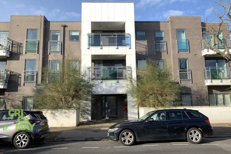 Roman Rd, Hove for lease Building Photo- Image 1 of 4