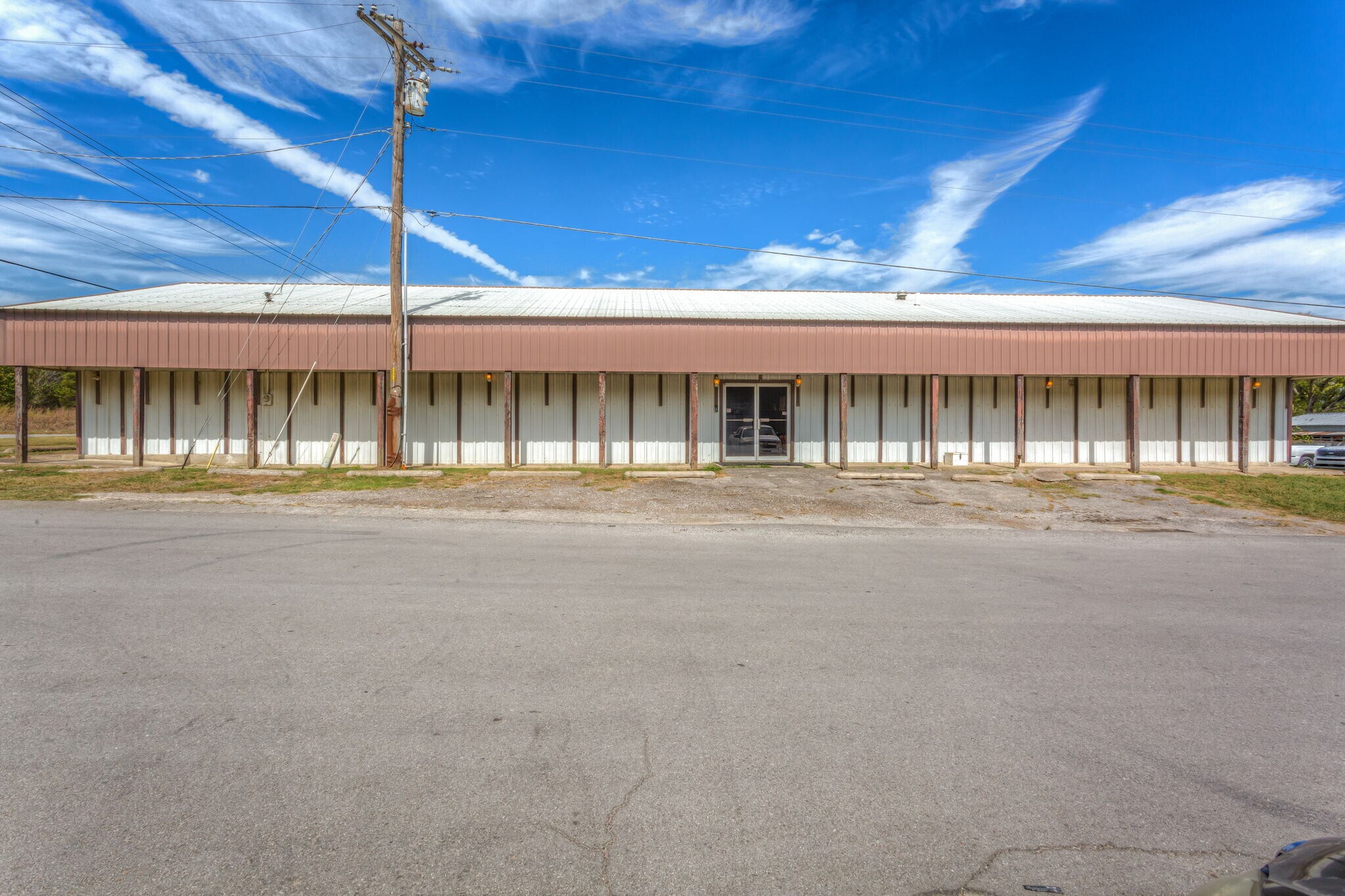 9835 Frankoma Rd, Sapulpa, OK à vendre Photo du bâtiment- Image 1 de 22