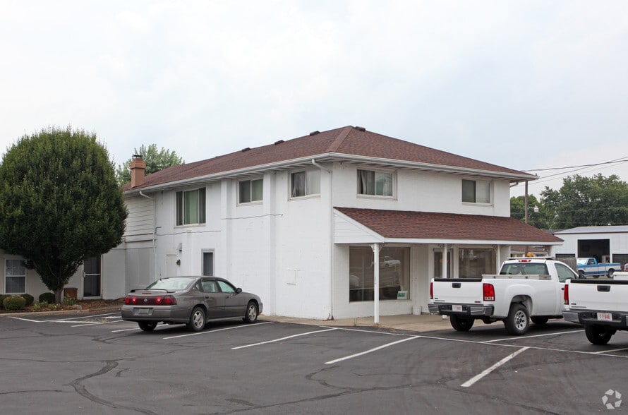 360 E Main St, Enon, OH for lease - Primary Photo - Image 1 of 2