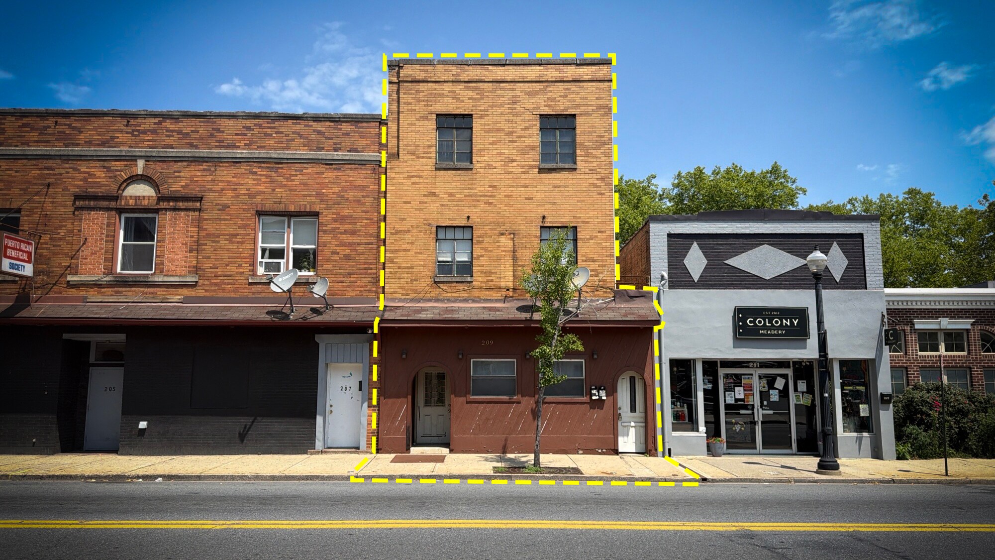 209 E 3rd St, Bethlehem, PA à vendre Photo du bâtiment- Image 1 de 5