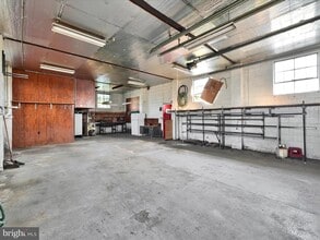 3665 Mountain Rd, Hamburg, PA à louer Photo intérieure- Image 2 de 7