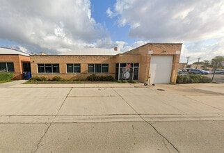 6610 W Dakin St, Chicago, IL à louer Photo intérieure- Image 1 de 3