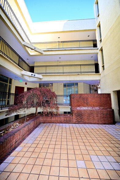 723 S Charles St, Baltimore, MD à vendre - Photo du bâtiment - Image 3 de 47