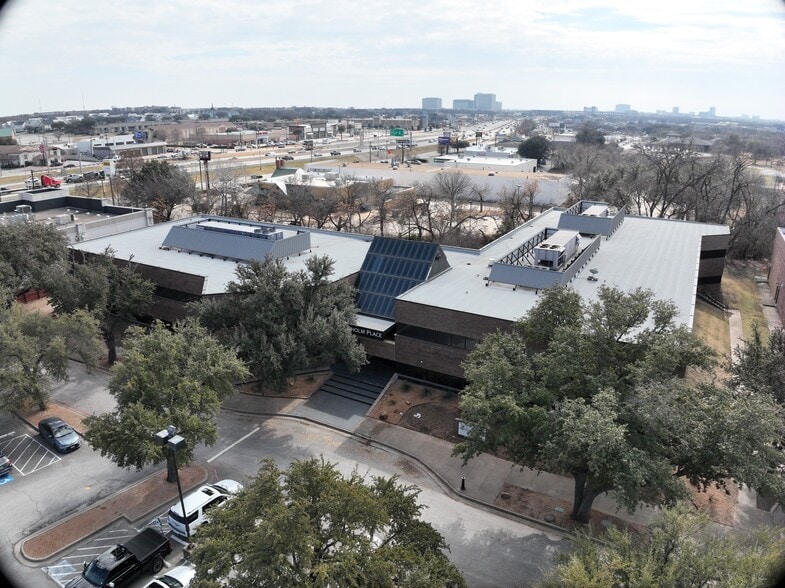 200 Chisholm Pl, Plano, TX à louer - Communauté Matterport - Image 3 de 20