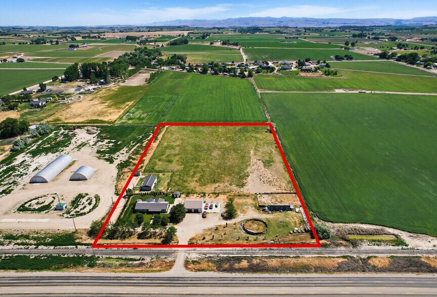 20201 Simplot Blvd, Caldwell, ID à vendre - Photo du bâtiment - Image 2 de 22