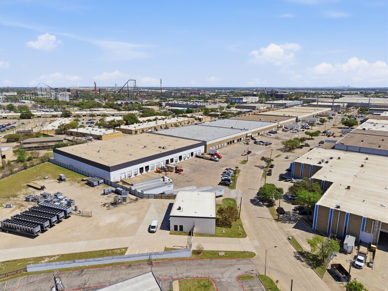1903 Exchange Dr, Arlington, TX for sale - Building Photo - Image 2 of 11