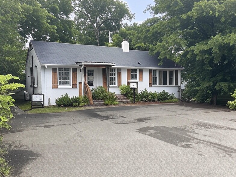 2815 Dogwood Pl, Nashville, TN à vendre - Photo du bâtiment - Image 1 de 2