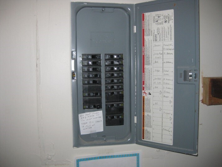 205 S School Ave, Mahaska, KS à vendre - Photo du bâtiment - Image 3 de 24