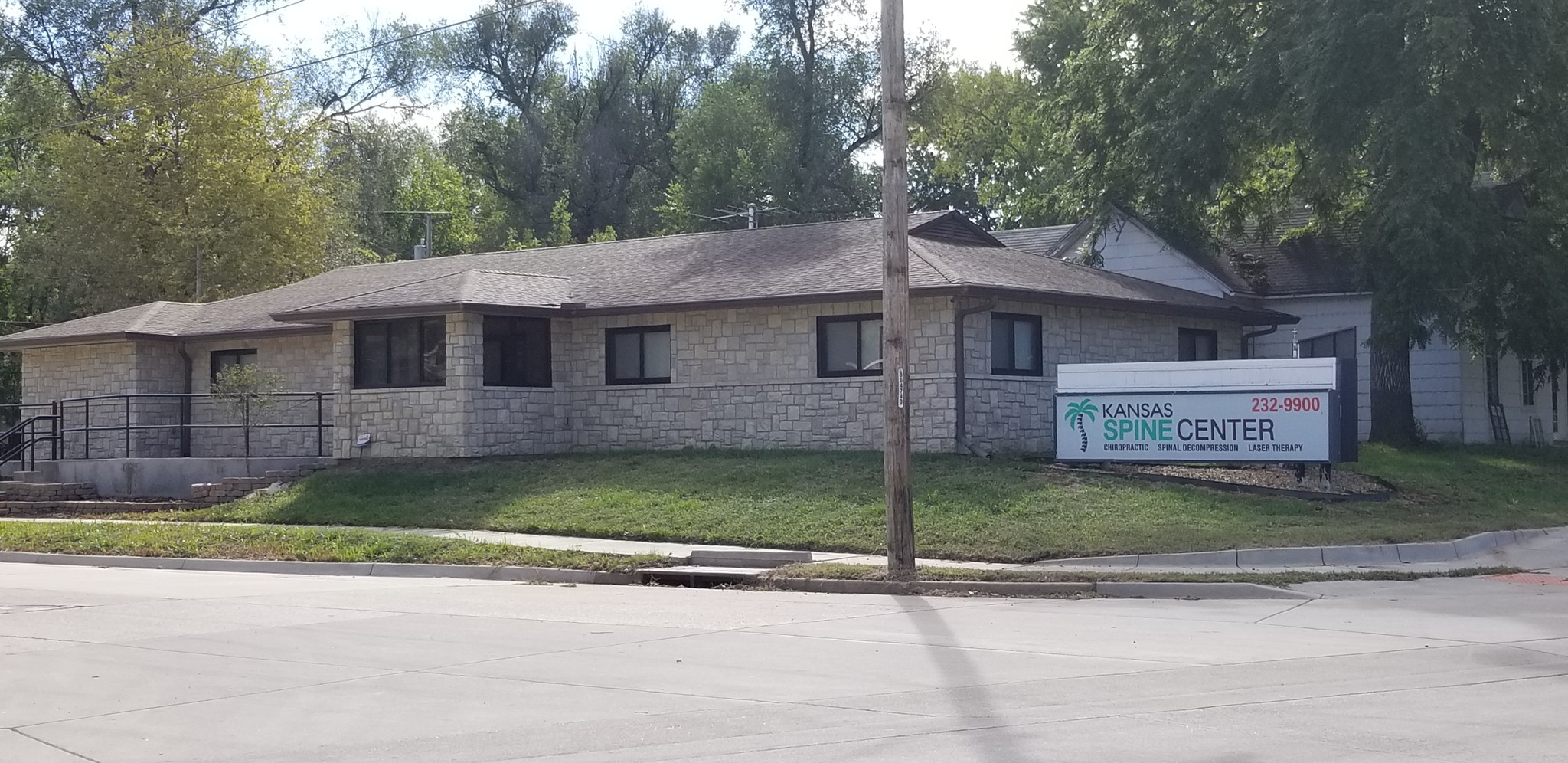 1232 NW Harrison St, Topeka, KS for sale Building Photo- Image 1 of 1