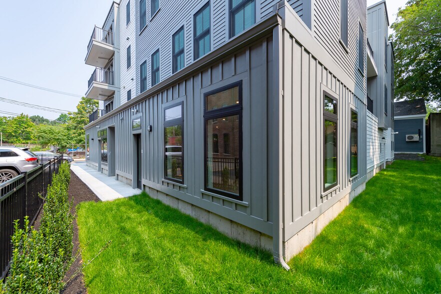 114-120 Brookside Ave, Boston, MA à vendre - Photo du bâtiment - Image 3 de 11