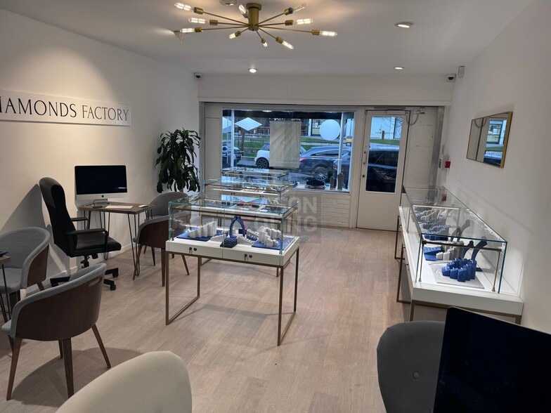 37 Warstone Ln, Birmingham for lease - Interior Photo - Image 2 of 8