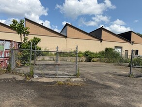 1 Barry Pl, Stamford, CT for lease Other- Image 2 of 2