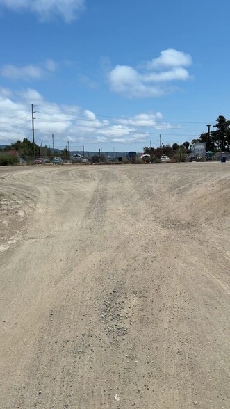 2900 Main St, Alameda, CA for lease - Commercial Listing Video - Image 3 of 12