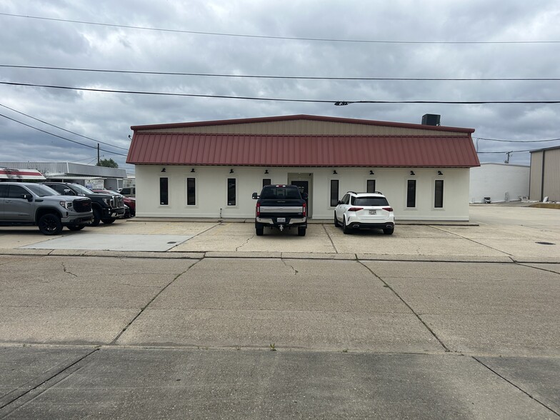 2501 Florida Ave, Kenner, LA for sale - Building Photo - Image 1 of 1