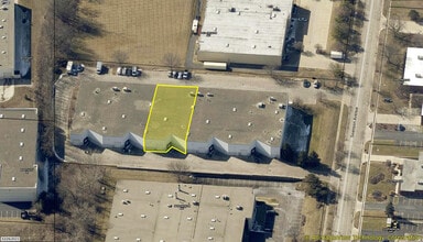 3483-3491 Swenson Ave, St Charles, IL à louer Photo intérieure- Image 2 de 7