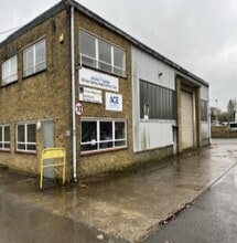 42 Wrest Park, Silsoe for lease Building Photo- Image 1 of 4