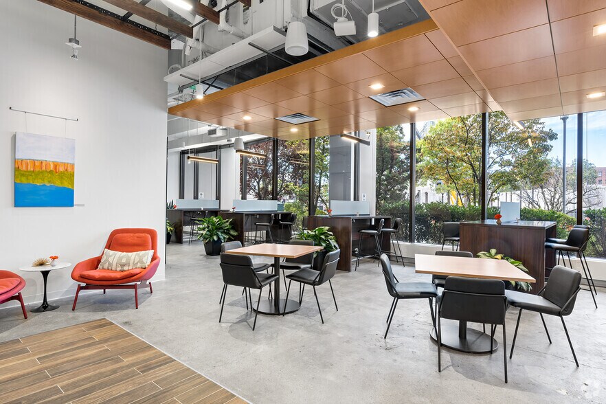 44 S Broadway, White Plains, NY for lease - Interior Photo - Image 3 of 72