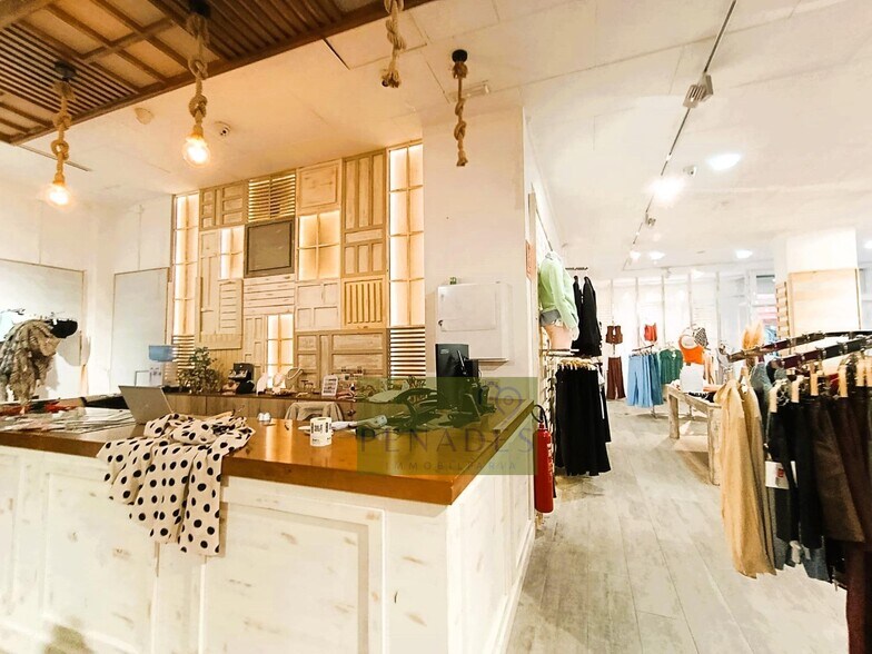 Retail in Ontinyent, Valencia for lease - Interior Photo - Image 2 of 12