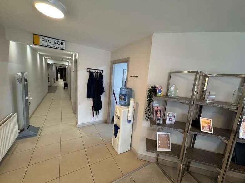 13 Antrim St, Lisburn à louer - Photo du bâtiment - Image 2 de 4