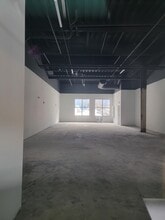 349-379 S Main St, Akron, OH à louer Photo intérieure- Image 1 de 2