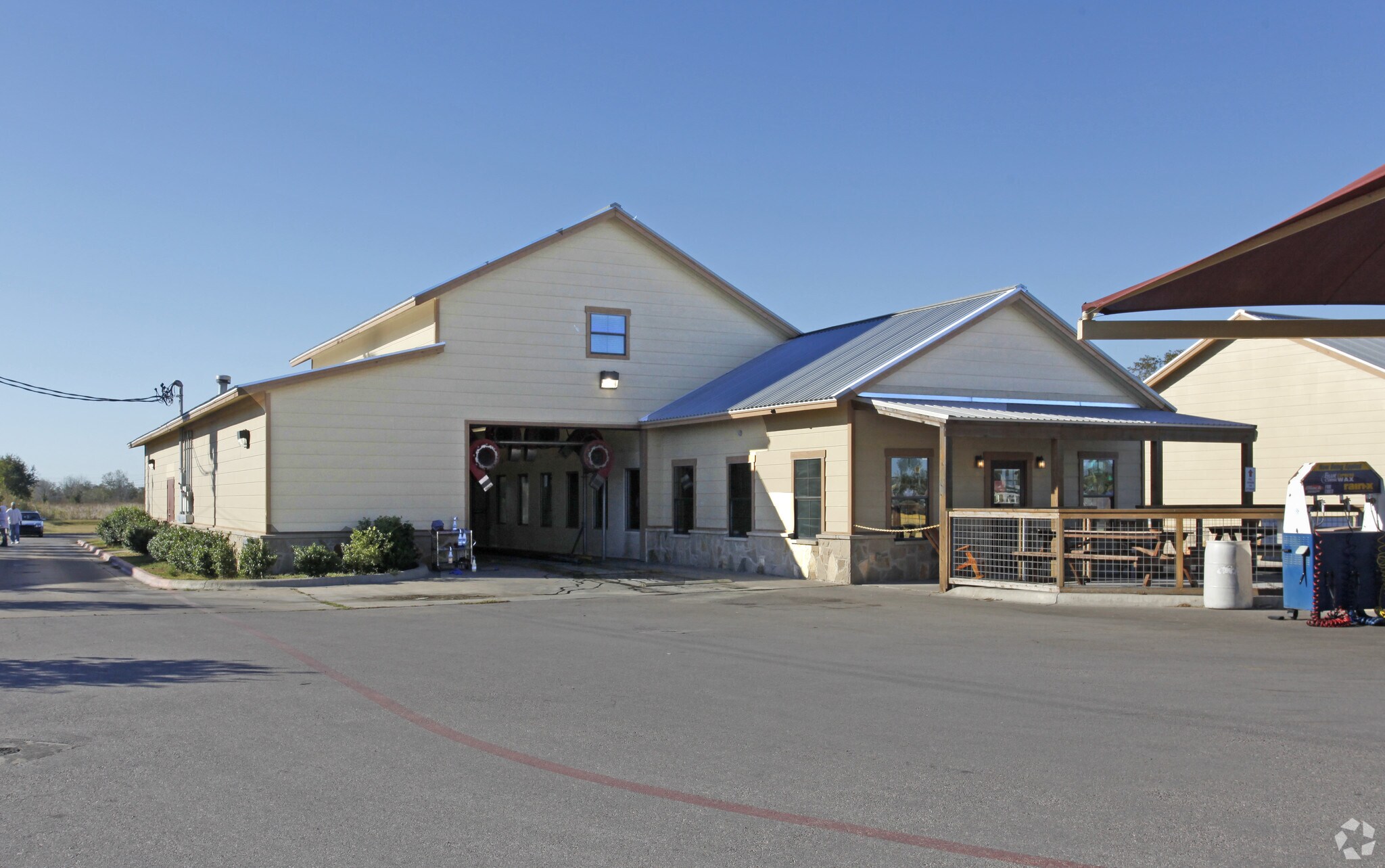 508 Highway 71 W, Bastrop, TX for sale Primary Photo- Image 1 of 3
