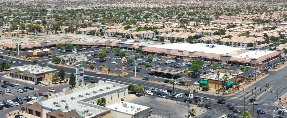 450-570 N Nellis Blvd, Las Vegas, NV for lease - Building Photo - Image 3 of 12