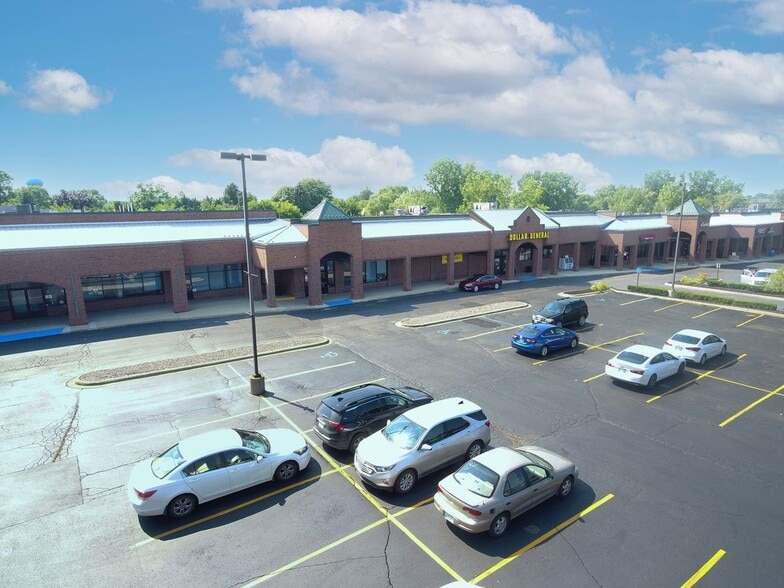 1350-1500 S Lapeer Rd, Oxford, MI for lease - Building Photo - Image 3 of 22
