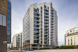 Plus de détails pour 5 Eastfields Av, Londres - Bureau à louer