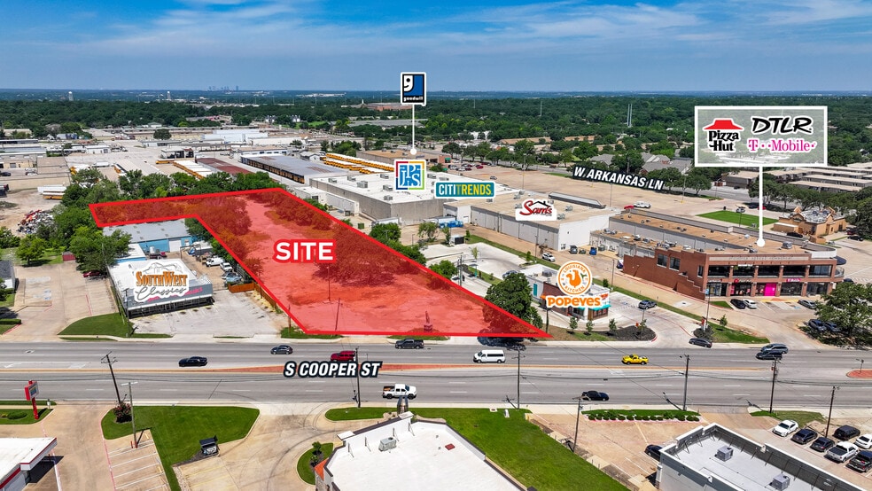 2412 S Cooper St, Arlington, TX à vendre - Photo du bâtiment - Image 3 de 6