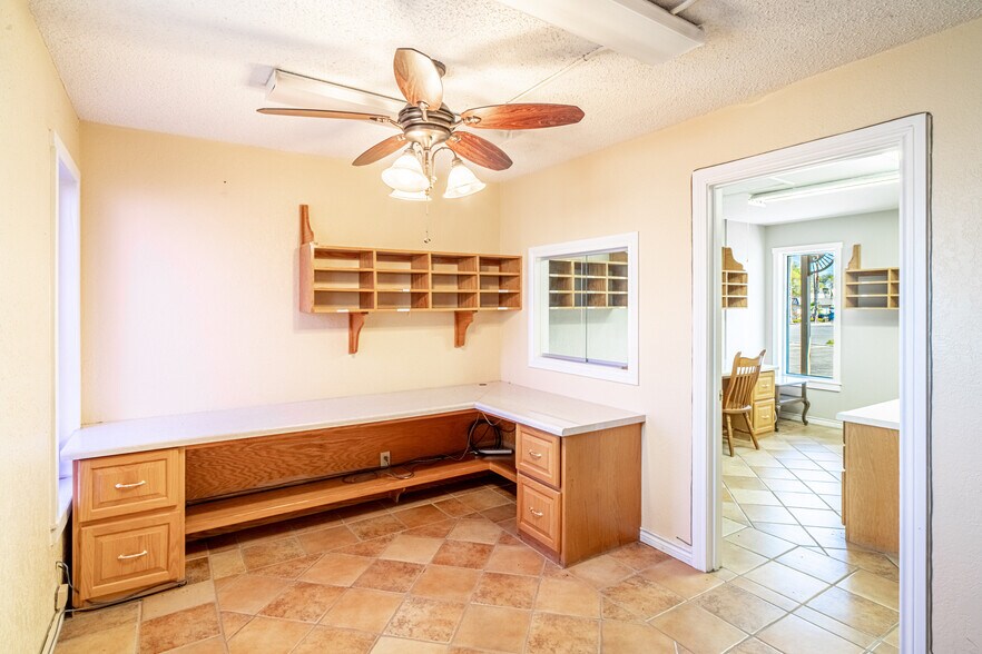 200 Kings Way, Del Rio, TX à vendre - Photo intérieure - Image 3 de 10