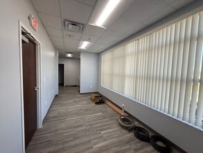 142 Paraclete Dr, Raeford, NC for lease Interior Photo- Image 1 of 10