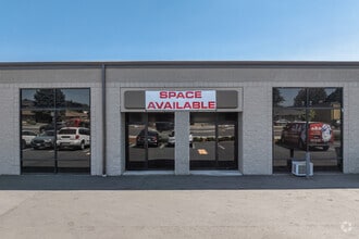 2900 SW Cornelius Pass Rd, Hillsboro, OR for lease Building Photo- Image 2 of 9