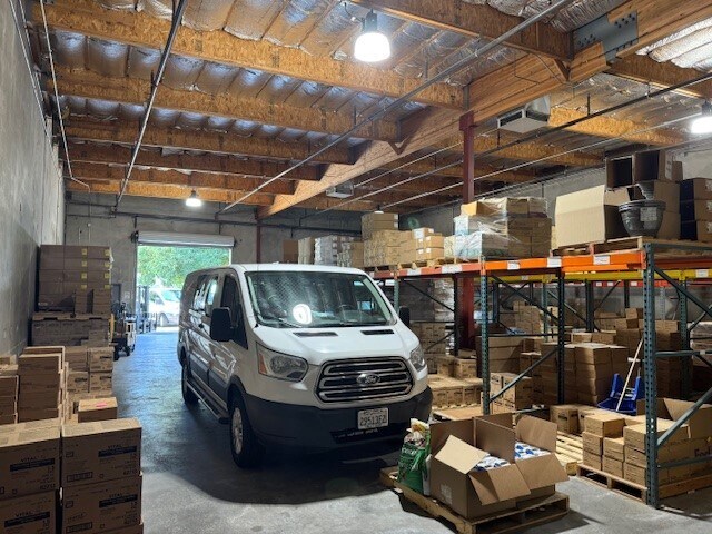 2427 Station Dr, Stockton, CA à vendre - Photo du bâtiment - Image 2 de 8