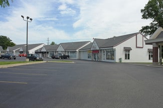 More details for 32-50 E Lakewood Blvd, Holland, MI - Retail for Sale