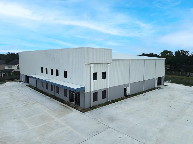 6016 N Eldridge Pky, Houston, TX for lease - Building Photo - Image 1 of 7