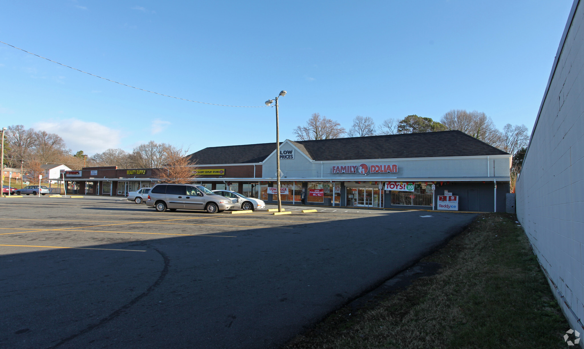 2400-2428 Freedom Dr, Charlotte, NC for sale Primary Photo- Image 1 of 1