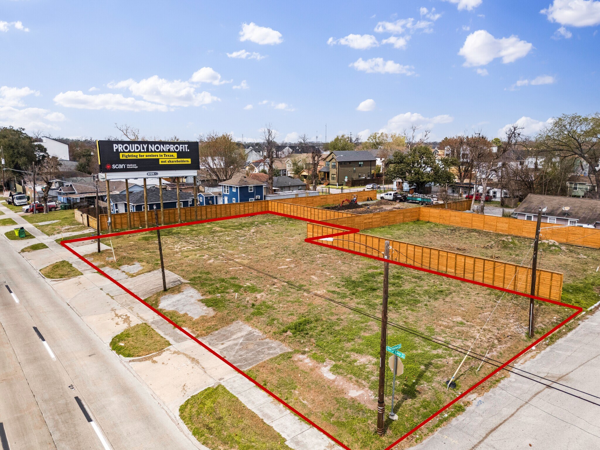 1025 North Loop, Houston, TX à vendre Aérien- Image 1 de 11
