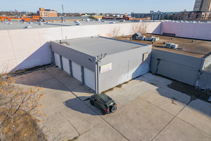 414 Live Oak Rd, San Antonio, TX à louer - Photo du bâtiment - Image 3 de 9