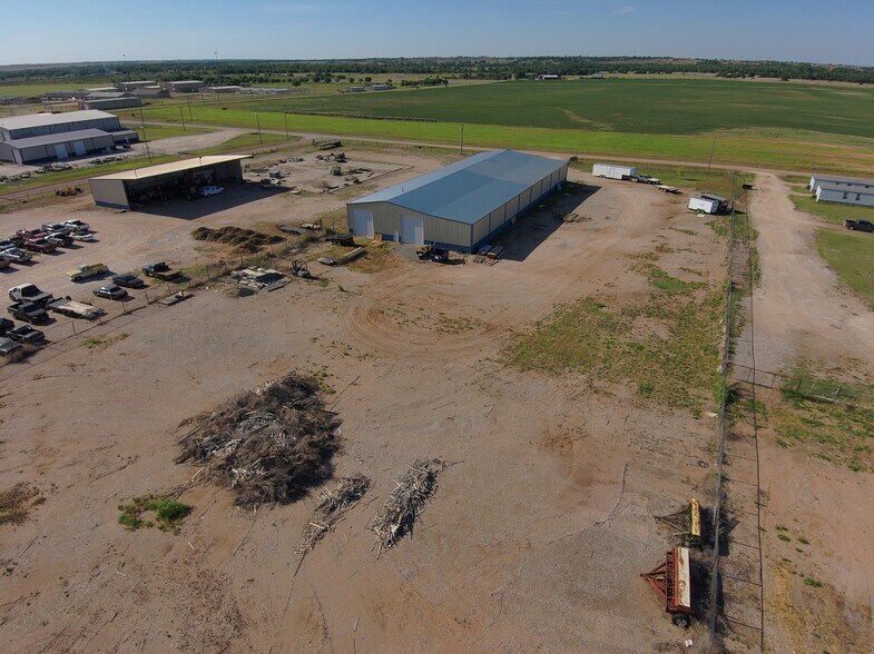 2211 E Flynn St, Alva, OK à vendre - Photo du bâtiment - Image 3 de 11