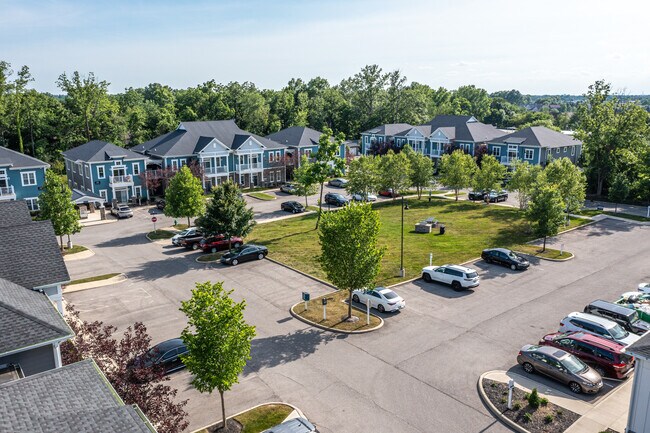 More details for 67 Woodsedge Dr, Powell, OH - Multifamily for Sale