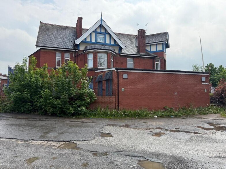 Stamford St, Ashton Under Lyne à vendre - Photo du bâtiment - Image 2 de 7