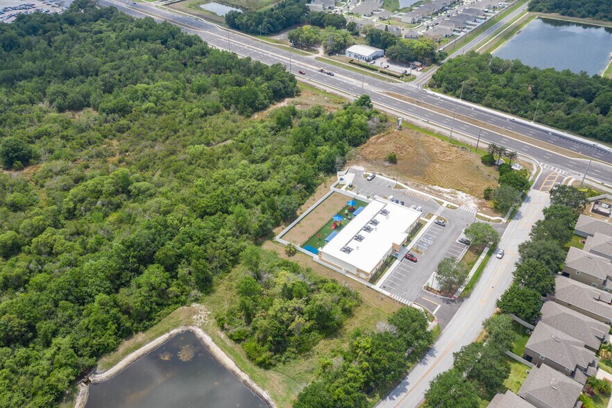 11802 S US Highway 301, Riverview, FL à vendre - Photo du bâtiment - Image 3 de 13