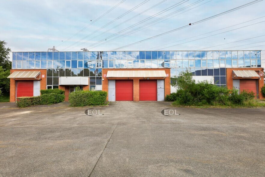 Flex dans Massy à louer - Photo du bâtiment - Image 1 de 5