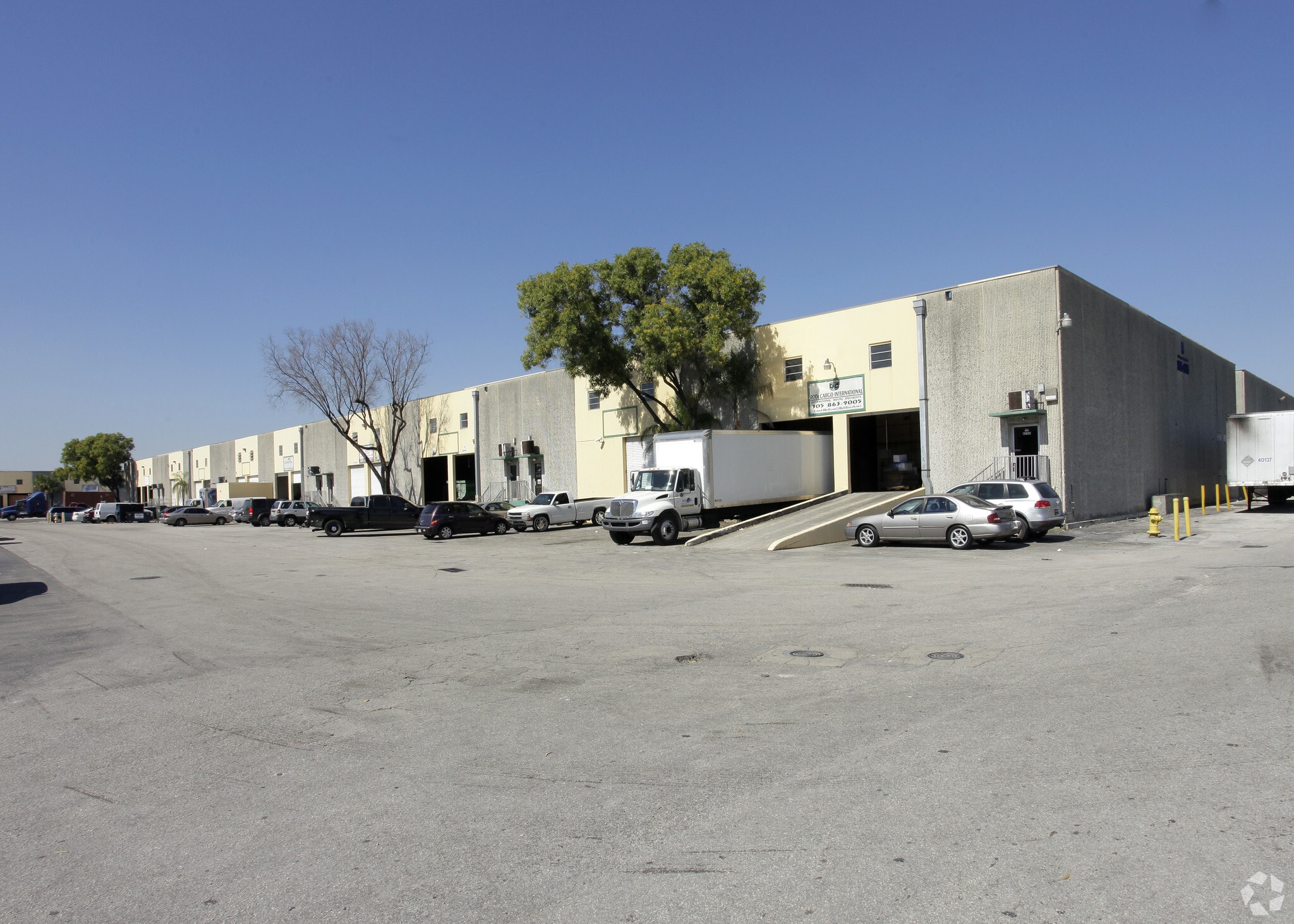 10112-10172 NW 87th Ct, Miami, FL for lease Primary Photo- Image 1 of 6