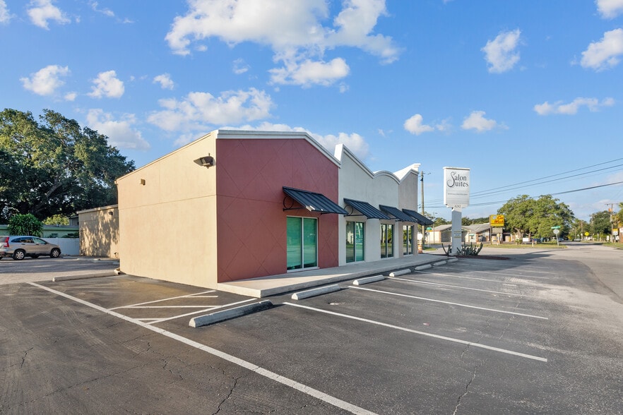 4242 Henderson Blvd, Tampa, FL for lease - Building Photo - Image 2 of 16