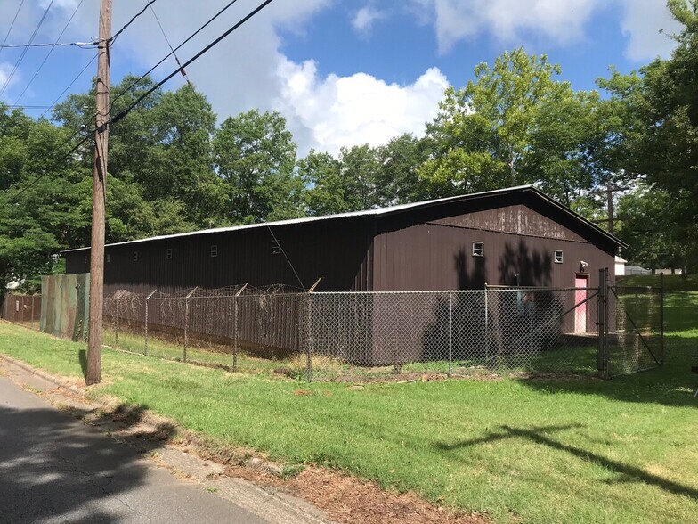 508 N City St, Kings Mountain, NC for lease - Building Photo - Image 1 of 43