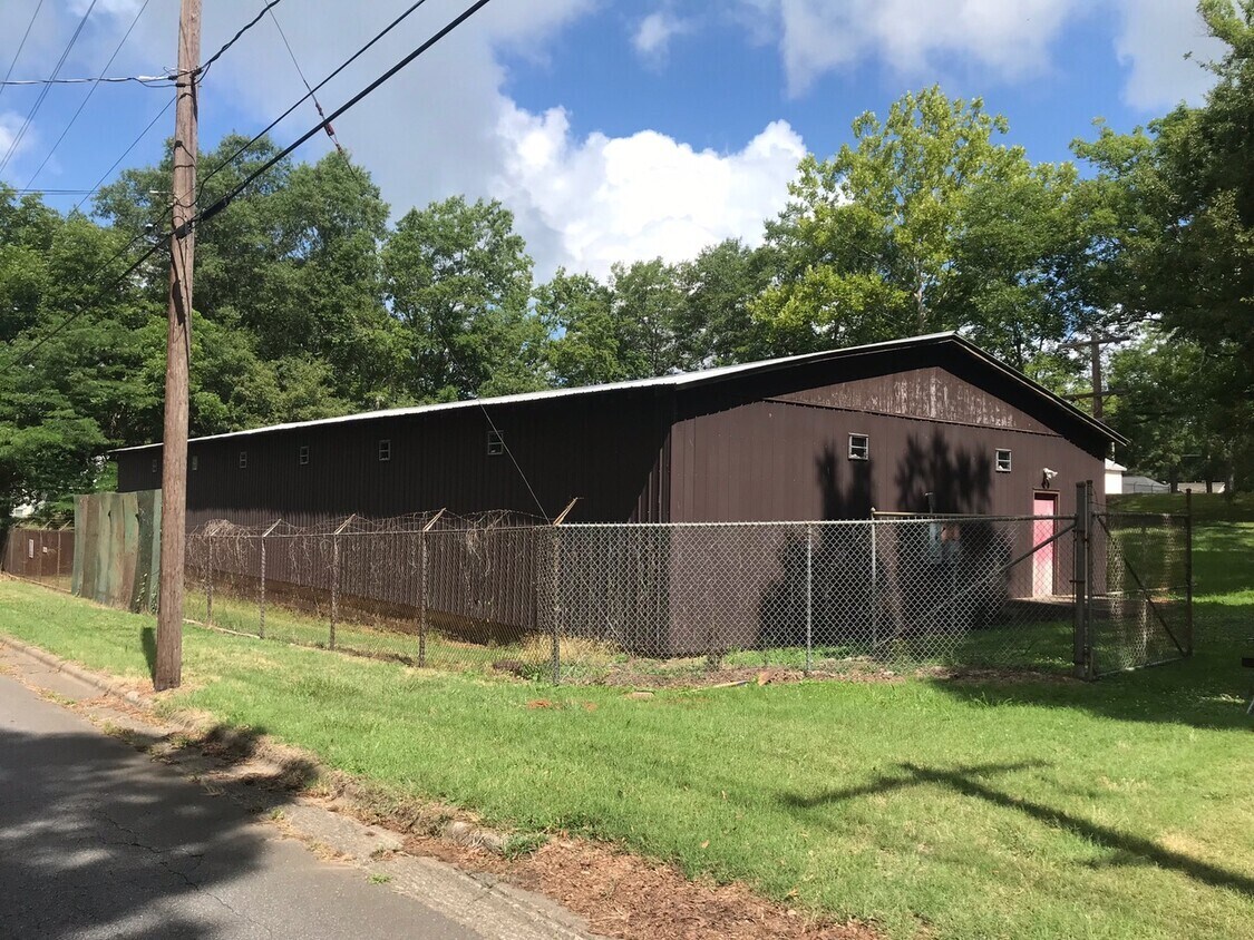 508 N City St, Kings Mountain, NC for lease Building Photo- Image 1 of 44