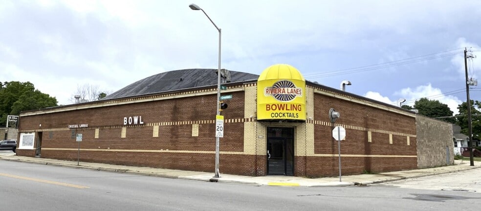 8600 W Greenfield Ave, Milwaukee, WI for sale - Building Photo - Image 2 of 5